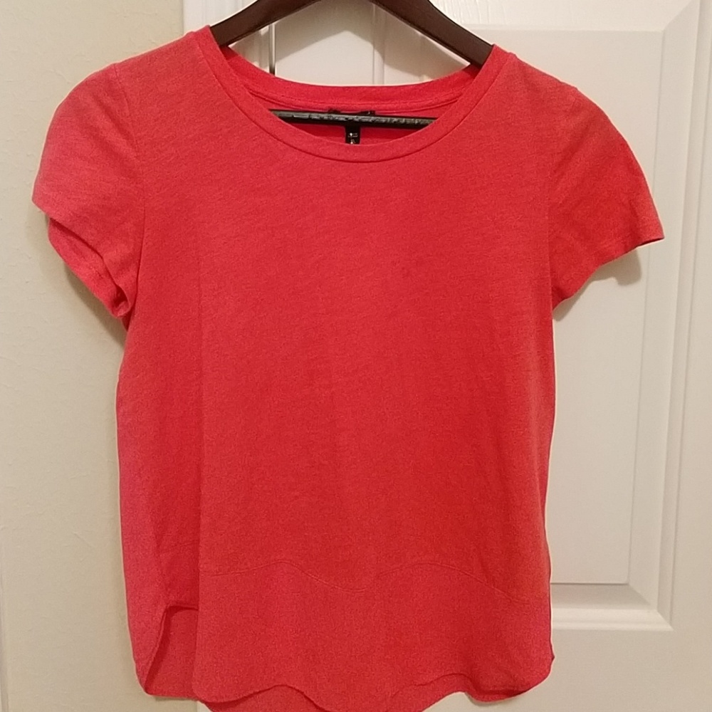 Express t shirt with trim. Xs